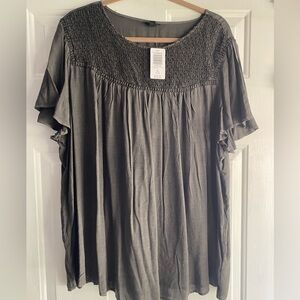 Grey Torrid shirt